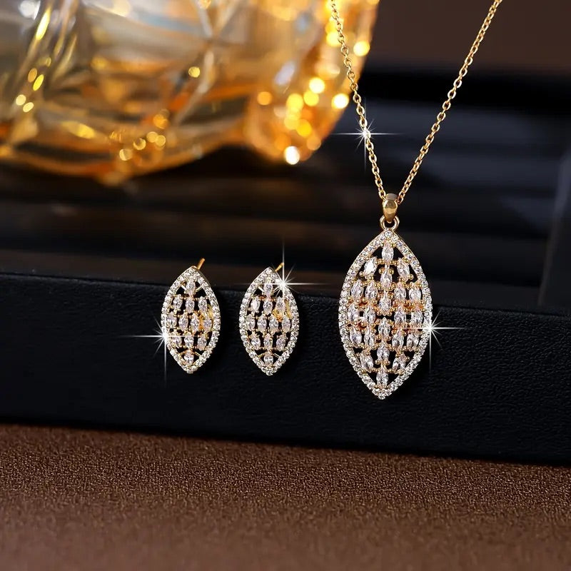 2-teiliges luxuriöses, elegantes Set aus Halskette und Ohrringen für Damen